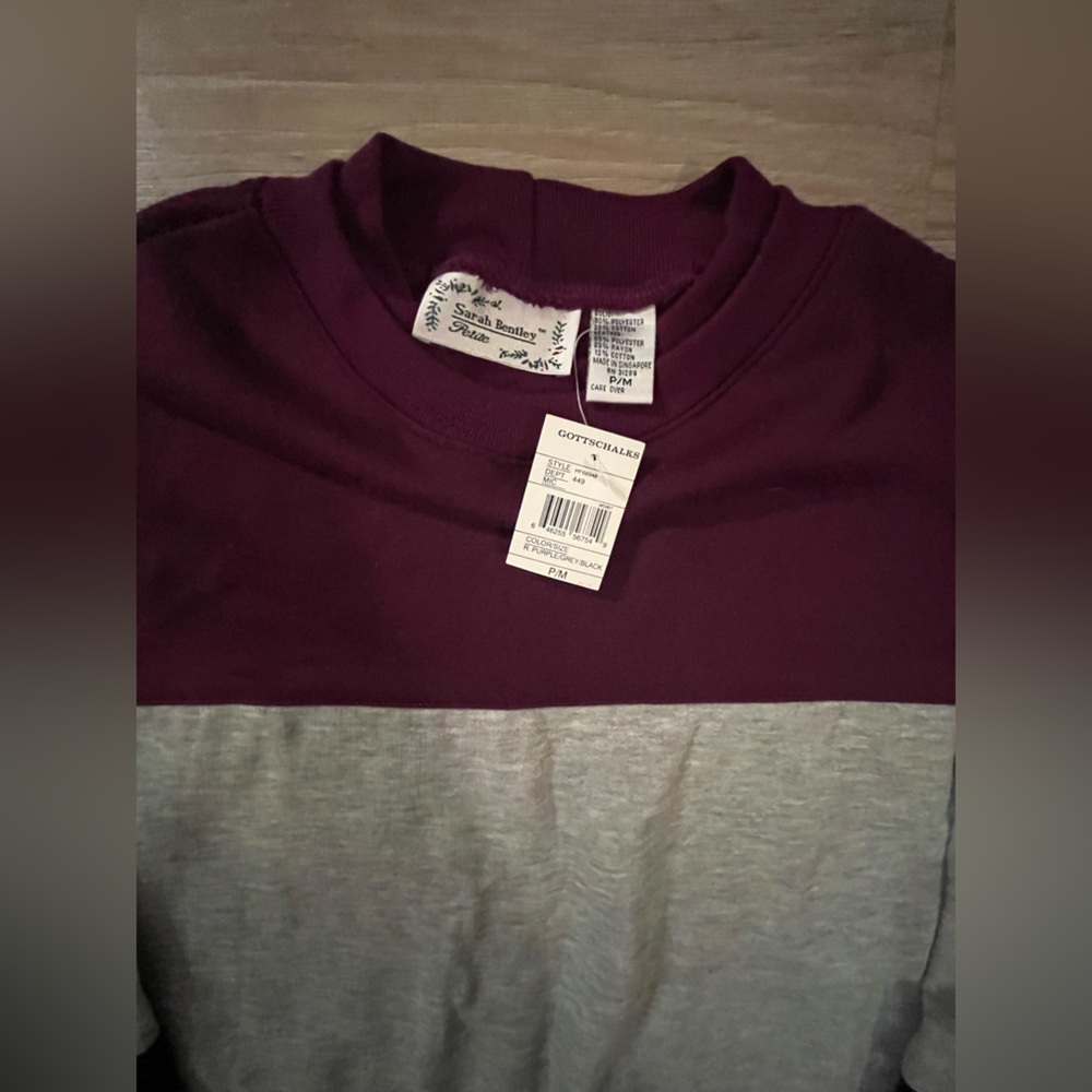 Vintage Sarah Bentley NWT Tri-Tone Sweater: Burgundy, Gray, Black. Size P/M - Picture 2 of 6